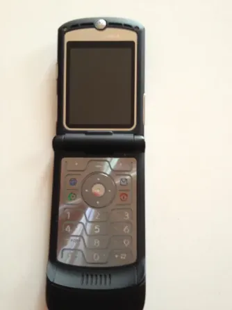 Телефон Motorola Razr V3 Екатеринбург