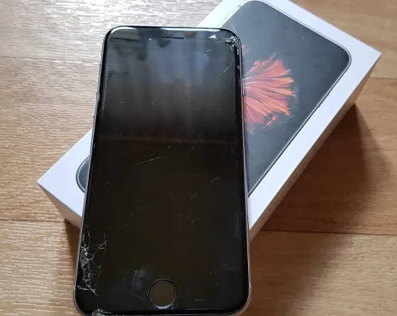IPhone 6s 64 гб Владивосток