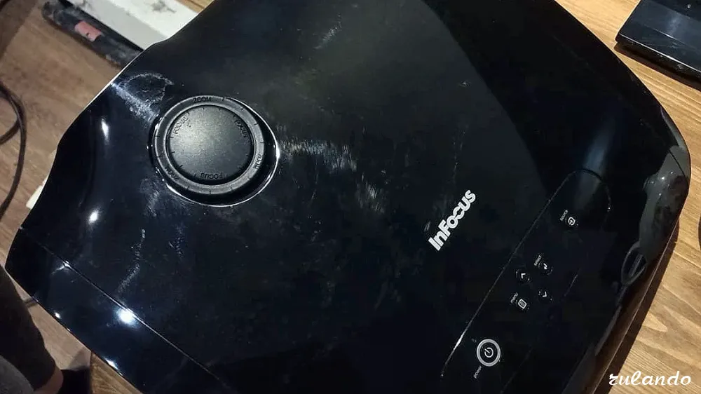 Проектор InFocus Москва - изображение 1