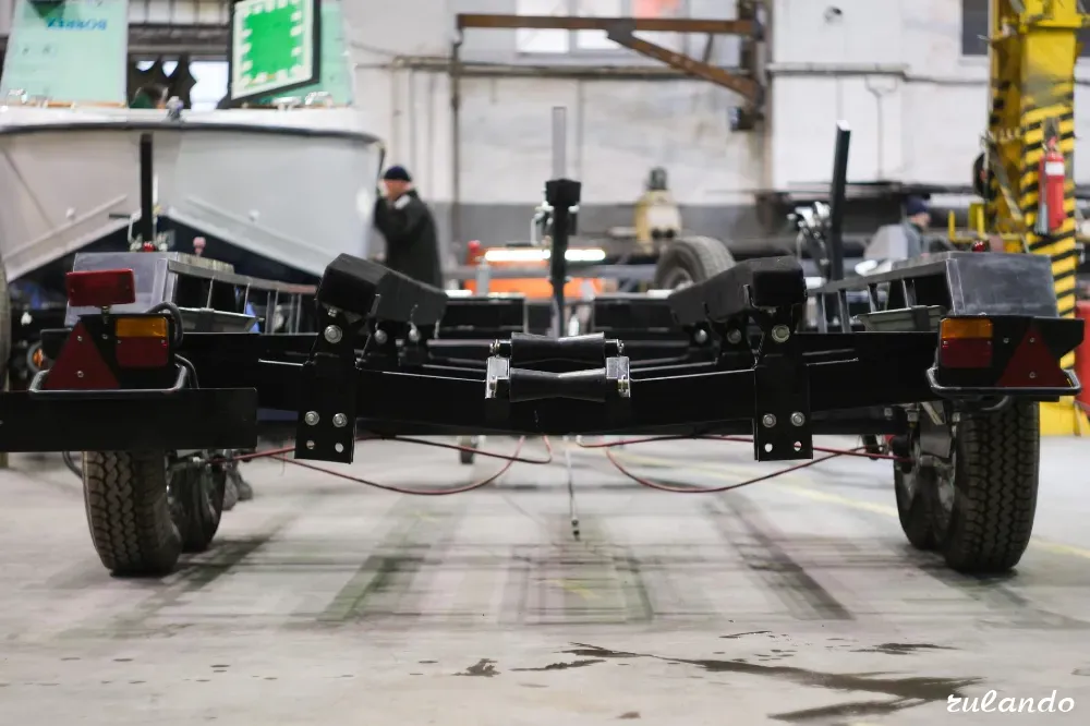 Прицеп для перевозки катеров, лодок и яхт «Валья Санкт-Петербург - изображение 5