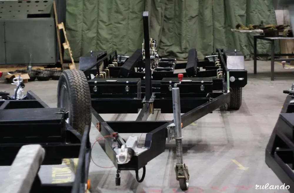 Прицеп для перевозки катеров, лодок и яхт «Валья Санкт-Петербург - изображение 3