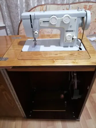 Швейная машина СССР с доставкой Нижний Тагил