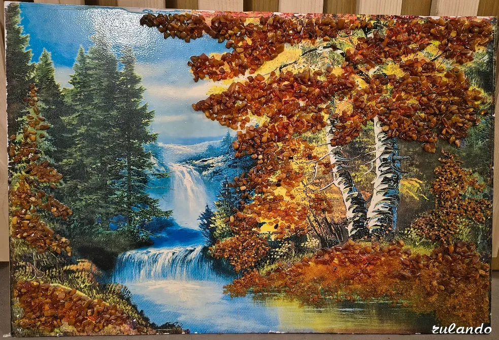 Янтарная картина «Осенний водопад» ручная работа Волгоград - изображение 1