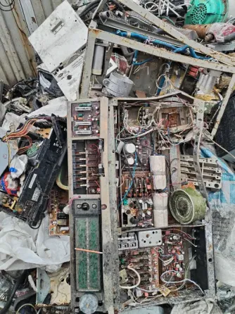 Вывоз и покупка сложного и электронного лома Гатчина