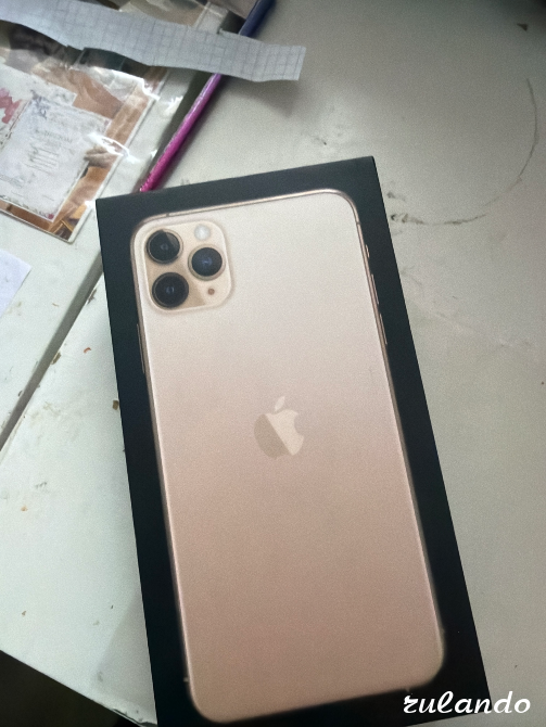 Iphone 11 Pro Max 256 Гб Санкт-Петербург - изображение 2