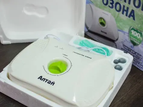 Бытовой очиститель воздуха-озонатор Алтай. Москва