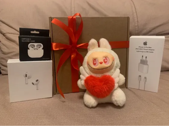 Подарочный набор для девушки - AirPods 3 + зарядка 25W + чехол + игрушка Stitch Казань