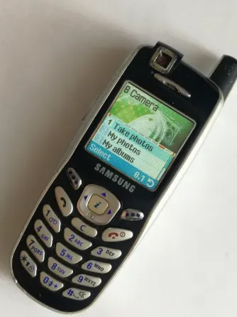 Ретро-комплект Samsung Sgh-X600 /1 сим/+ зарядка + чехол Краснодар