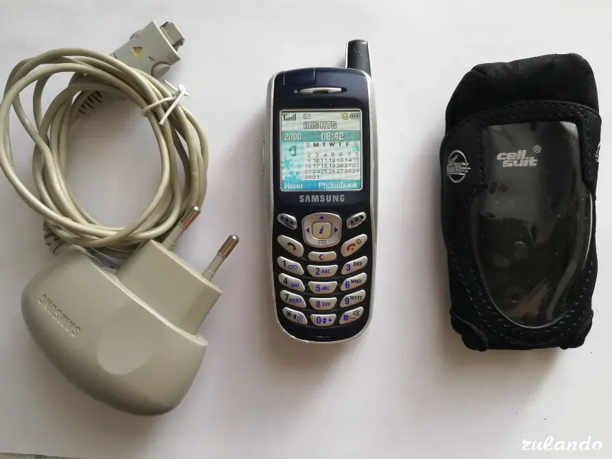 Ретро-комплект Samsung Sgh-X600 /1 сим/+ зарядка + чехол Краснодар - изображение 1