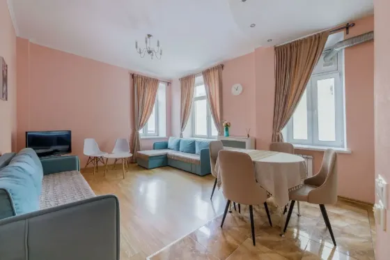 2-х комнатная квартира с дизайнерским ремонтом Калининград