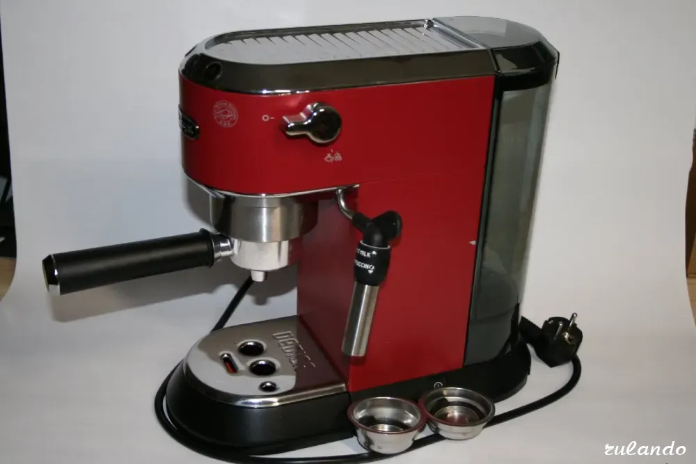 Рожковая кофеварка Delonghi Ec685 эспрессо Ялта - изображение 1