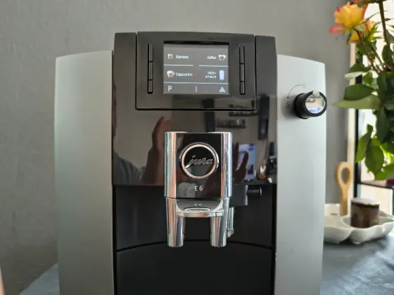 Jura E6 кофемашина + Bluetooth модуль Smart Connect в Подарок Москва