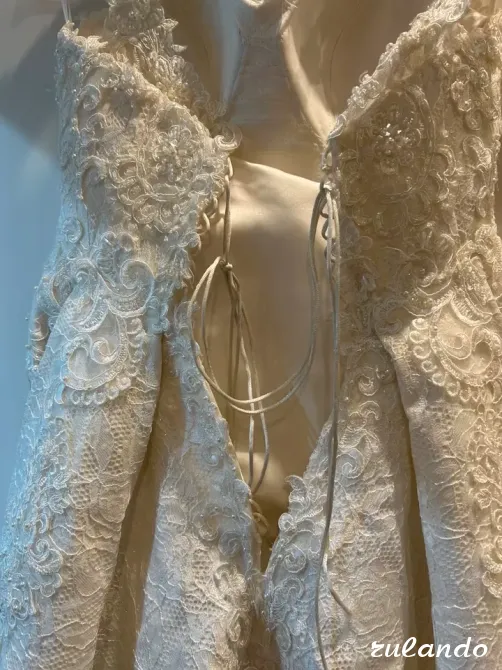 Свадебное платье из Стамбула XS–S + фата + подъюбник Москва - изображение 7