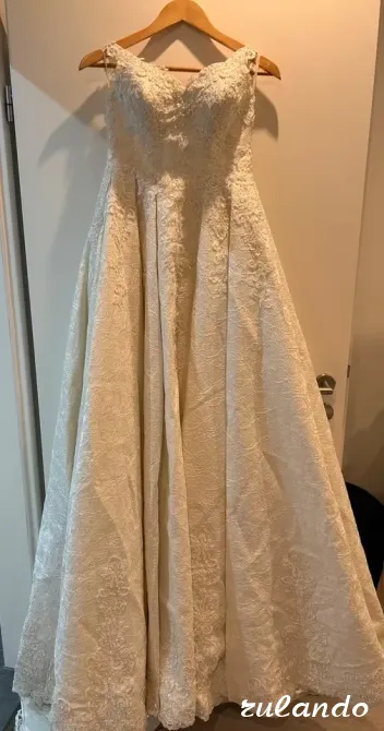 Свадебное платье из Стамбула XS–S + фата + подъюбник Москва - изображение 3