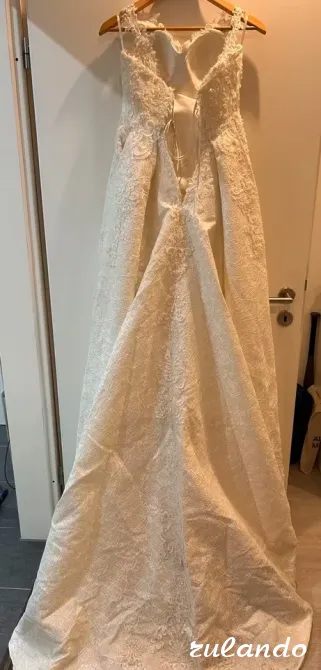 Свадебное платье из Стамбула XS–S + фата + подъюбник Москва - изображение 4