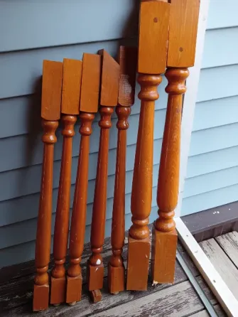 Балясины деревянные и столб Краснодар
