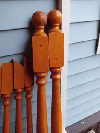 Балясины деревянные и столб Краснодар