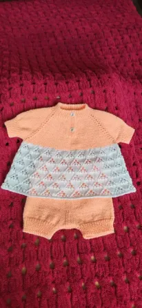 Вязаний костюм для малышки 3-6 Москва