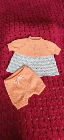 Вязаний костюм для малышки 3-6 Москва