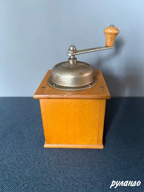 Винтажная кофемолка ручная из дерева Калининград - изображение 5