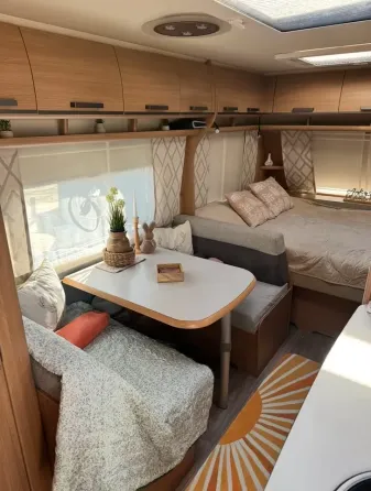 Прицеп-дача Fendt Saphir 495 SKM Санкт-Петербург