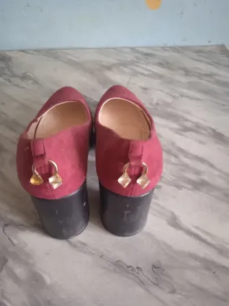 Женские замшевые туфли на каблуке Северодвинск