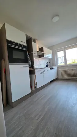 Кухонный гарнитур со встроенной техникой Калининград