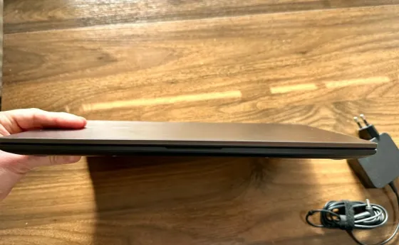 Asus VivoBook 14, i3, 8/512 GB Севастополь
