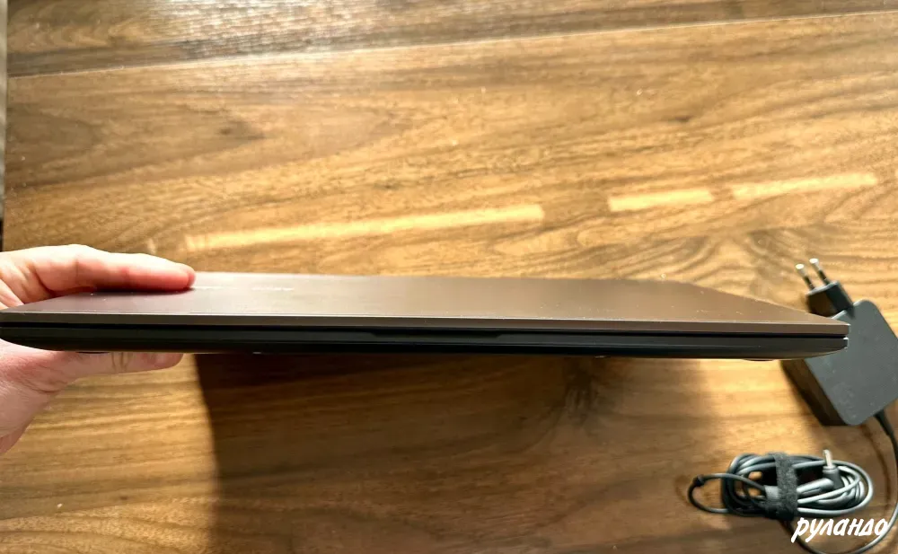 Asus VivoBook 14, i3, 8/512 GB Севастополь - изображение 3
