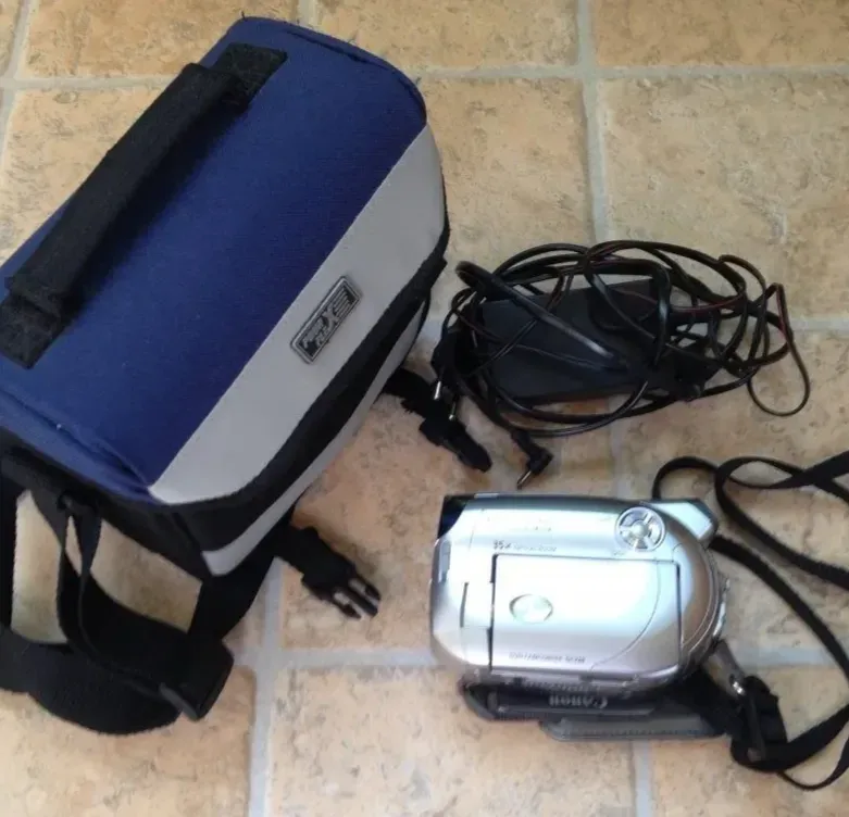 Цифровая DVD Видеокамера canon DC220 Ростов-на-Дону - изображение 3