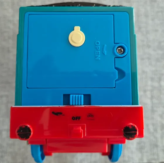 Винтажный игрушечный локомотив Hornby Thomas Севастополь