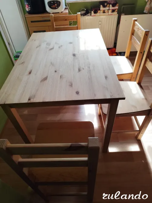 Стол кухонный из дерева и 4 стула Ростов-на-Дону - изображение 1