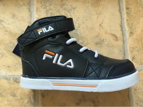 Детские кроссовки Fila, размер 24 Москва