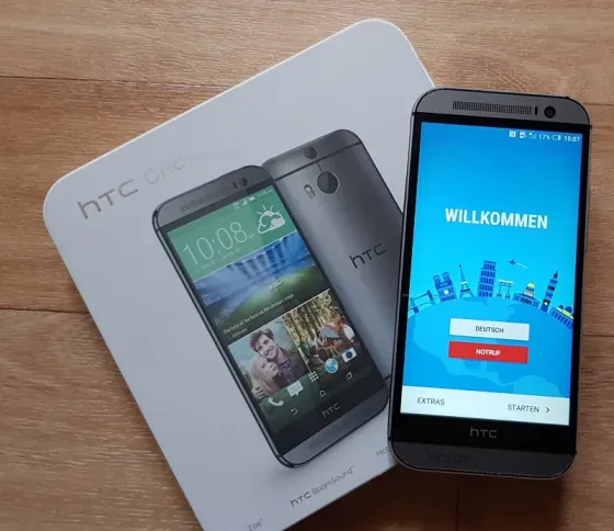 Телефон Htc One (M8) — в хорошем состоянии Москва