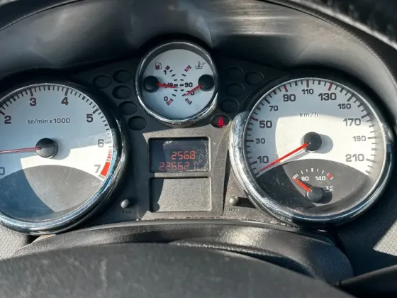 Peugeot 207 Euro 4, 120 л.с., техосмотр, в хорошем состоянии Калининград
