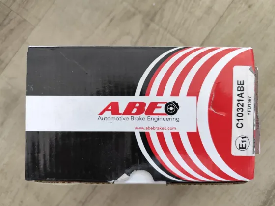 Новые тормозные колодки Abe C10321 для Kia Ceed и Hyundai i30 Калининград