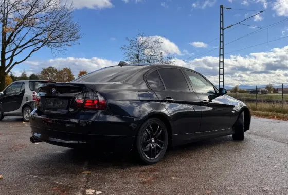 BMW 320i, спортивный выхлоп, Led, Техосмотр, топ-состояние, Euro4 Калининград