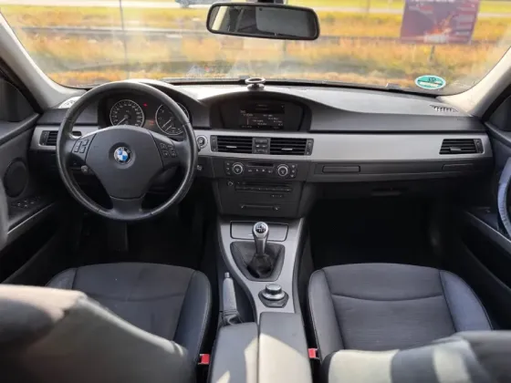 BMW 320i, спортивный выхлоп, Led, Техосмотр, топ-состояние, Euro4 Калининград