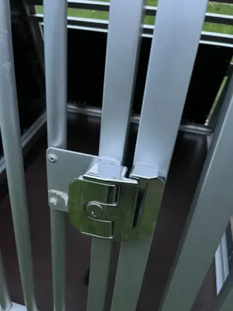 Переноска / транспортный бокс для собаки с аварийной дверцей Калининград