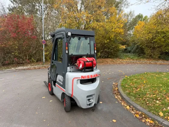 Вилочный погрузчик на газу Nissan H18 — отличное состояние Калининград