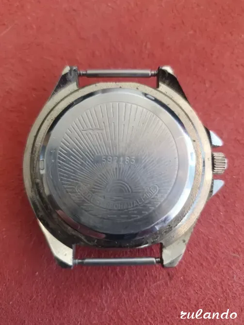 Мужские наручные часы Восток ссср 17 камней Ялта - изображение 2