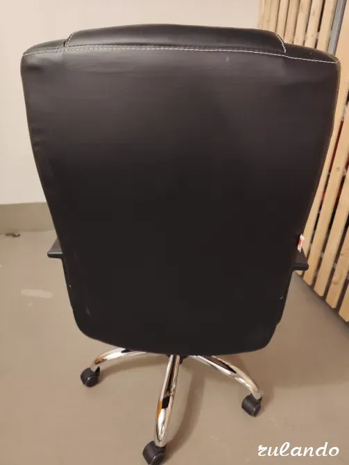 Компьютерный стул из кожзама цвет черный Калининград - изображение 2